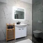 With Parking Space - 23055 자다르