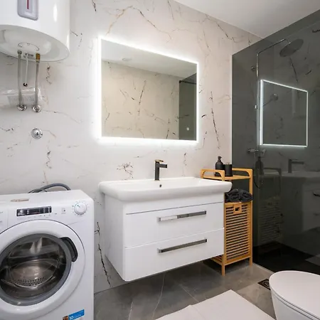 With A Parking Space - 23055 Apartment *